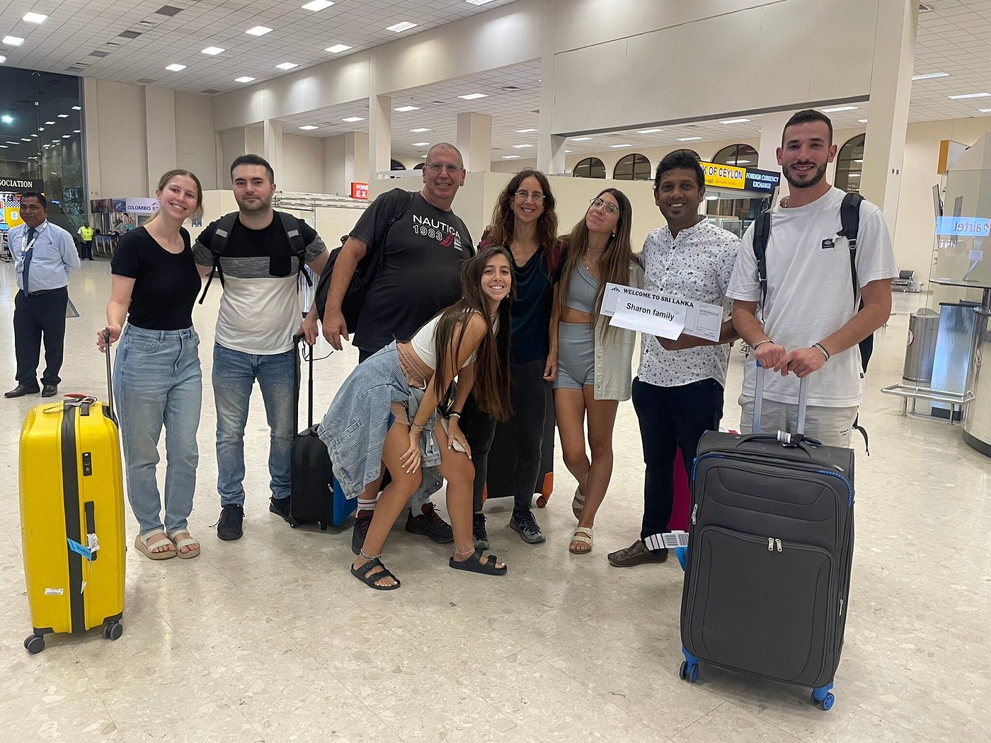 Airport Transfers tour in Sri Lanka